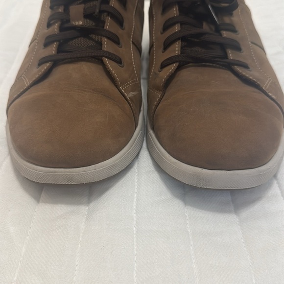 FLORSHEIM Men's Crossover Lace to Toe Sneaker size 14M Excellent Condition - Picture 10 of 12